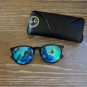 Ray-Ban RB4171 Erika Round Sunglasses, Black/Blue Flash